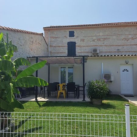 Le Domaine Vesque Vila Saint-Pierre-de-Clairac Exterior foto